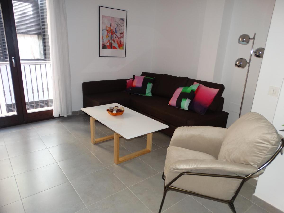 Malaga Apartamentos - Jinetes, 23 Exterior photo